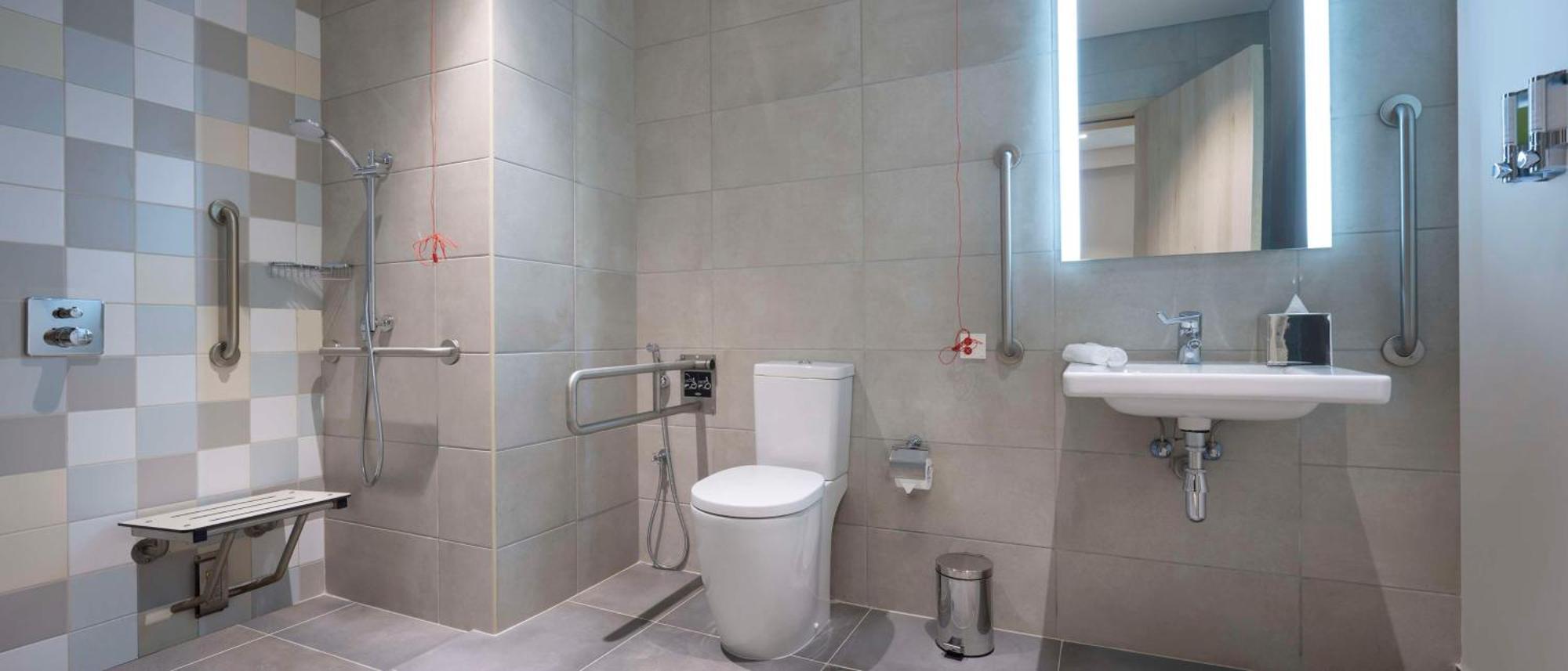 Hampton By Hilton Doha Old Town Exterior foto