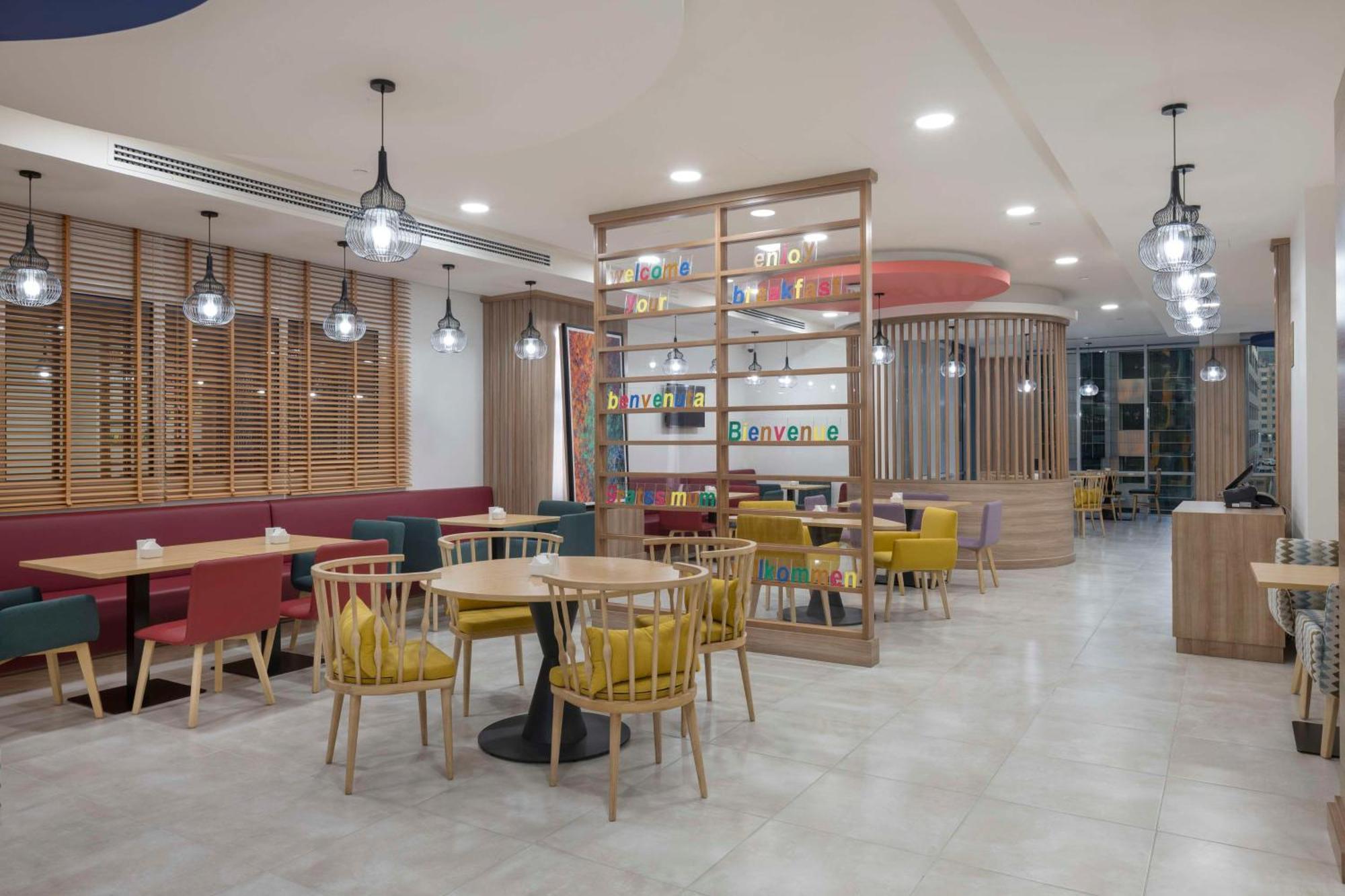 Hampton By Hilton Doha Old Town Exterior foto