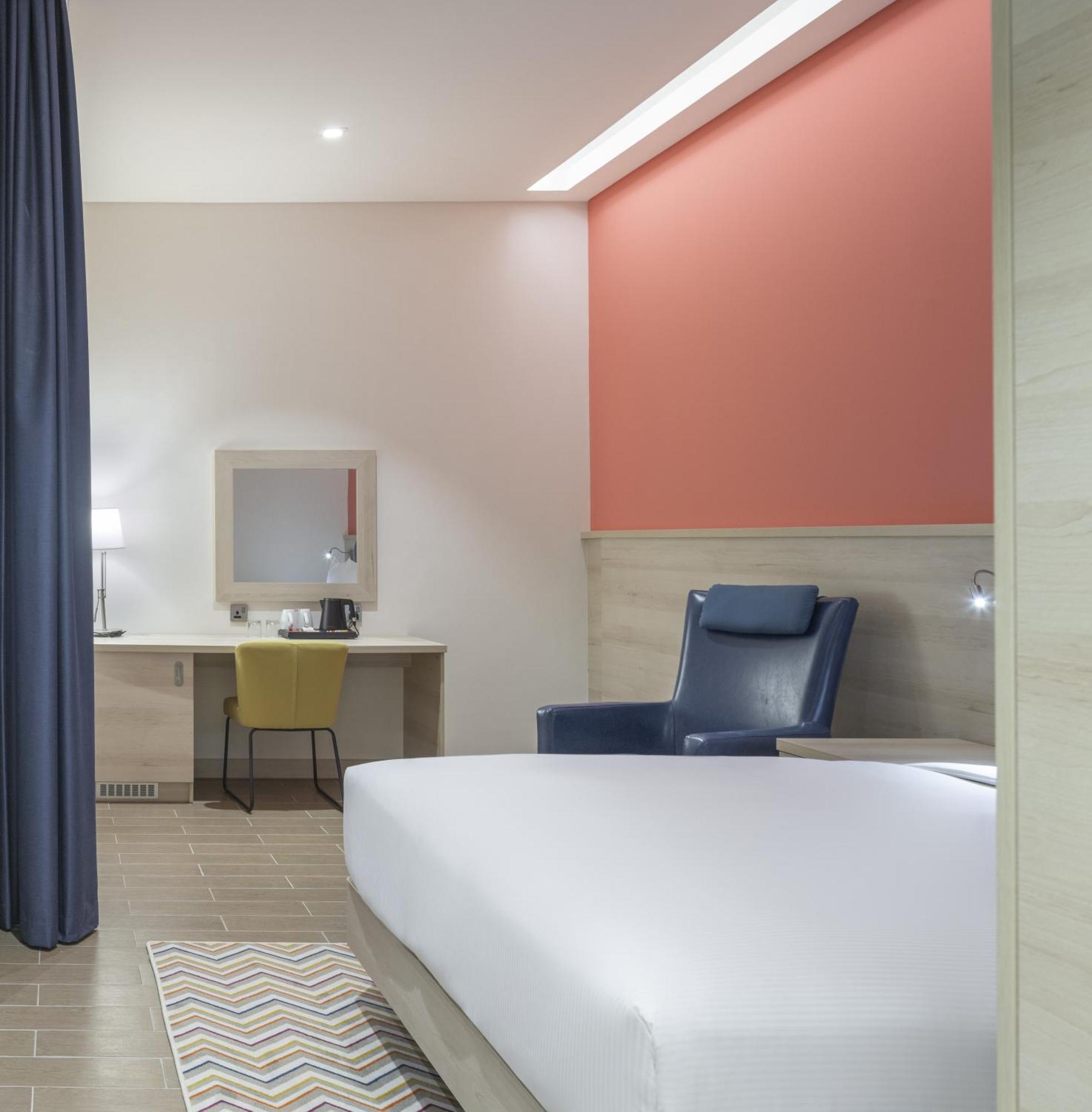 Hampton By Hilton Doha Old Town Exterior foto